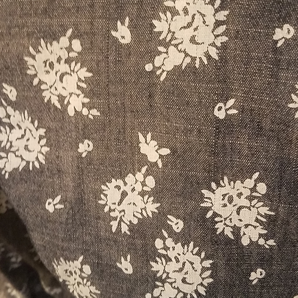 Shirt - Picture 4 of 4